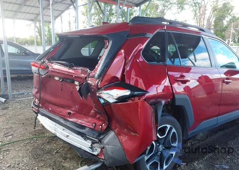 2019 Toyota Rav4 Adventure z USA, uszkodzony, nr VIN 2T3J1RFV8KW007270